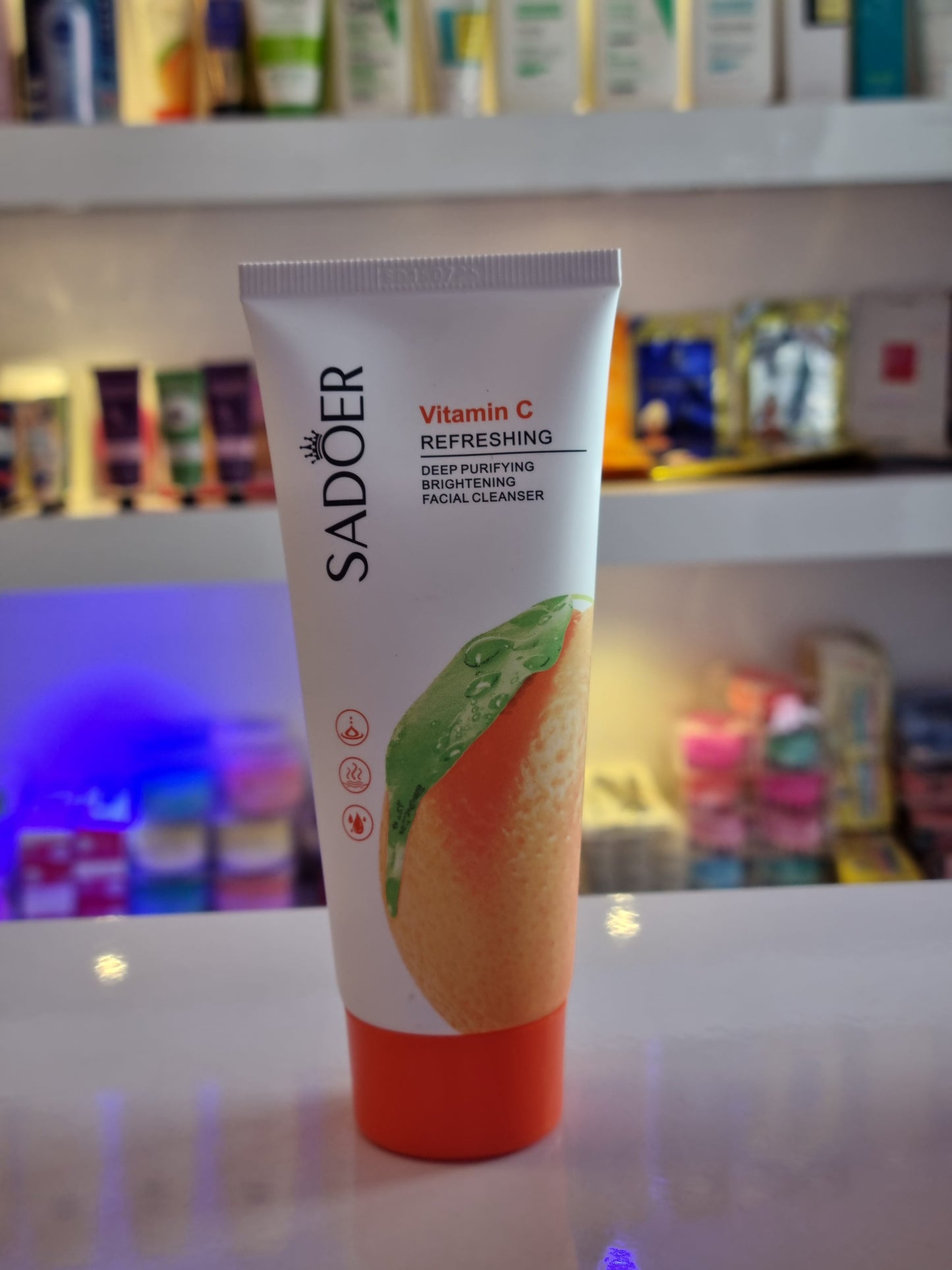 Sadoer vitamin c facial cleanser