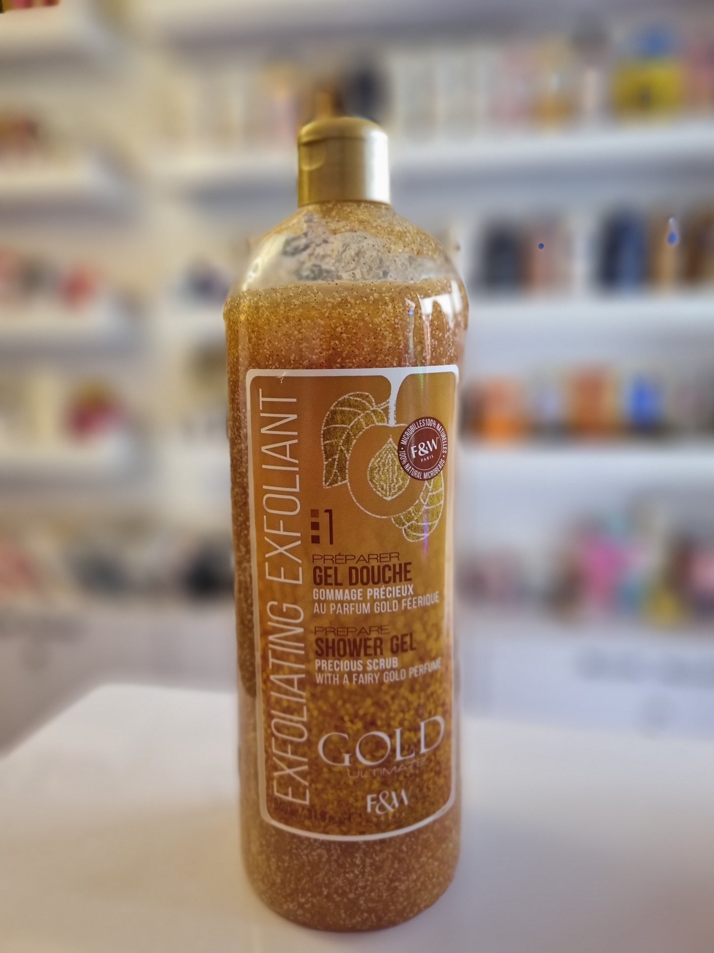 Fair & White Exfoliating Body Wash
