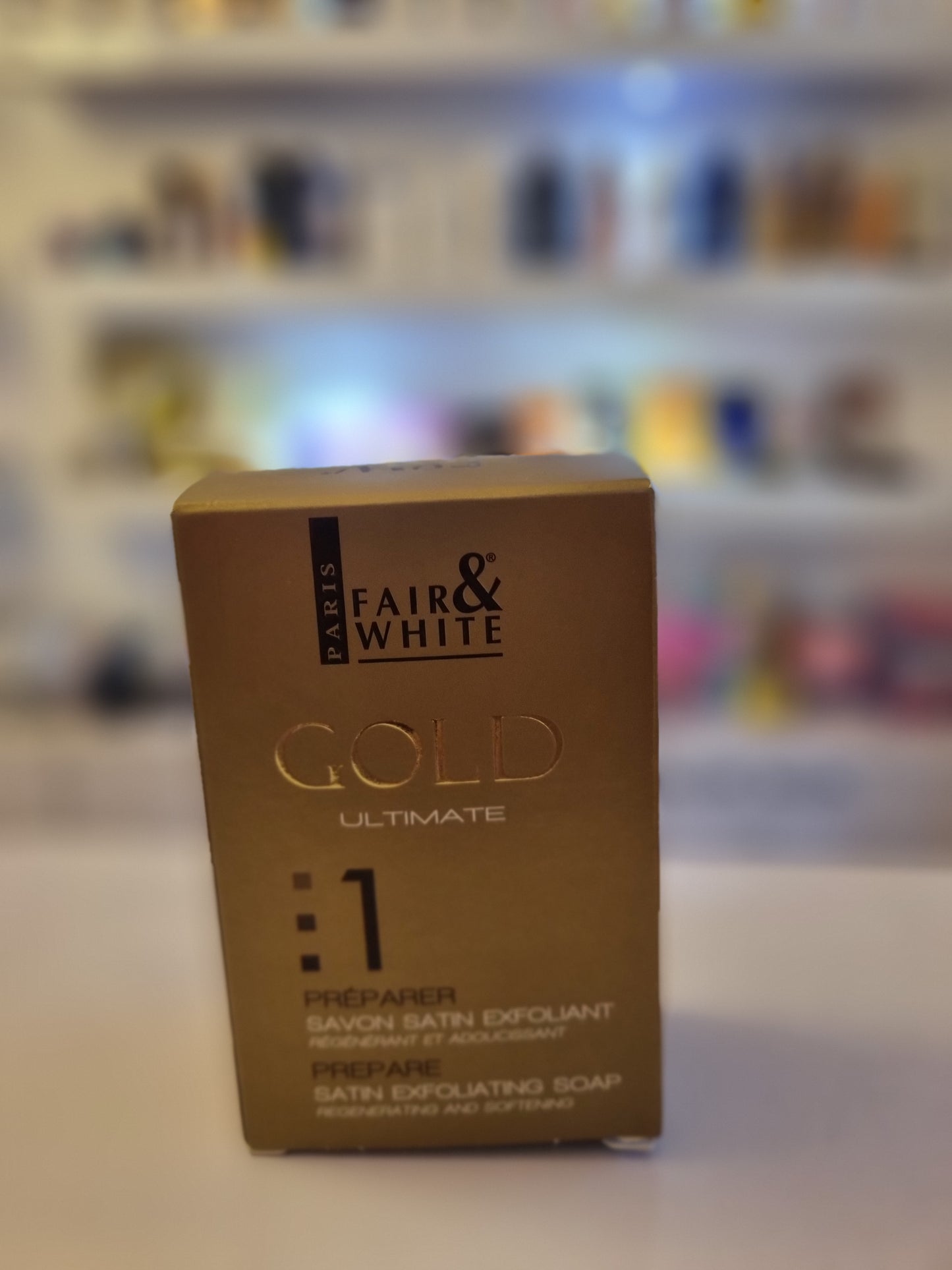 Fair &White Satin Exfoliating Soap